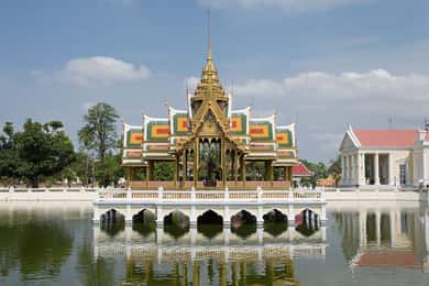 From Bangkok: Bang Pa-In Palace & Ayutthaya Private Trip