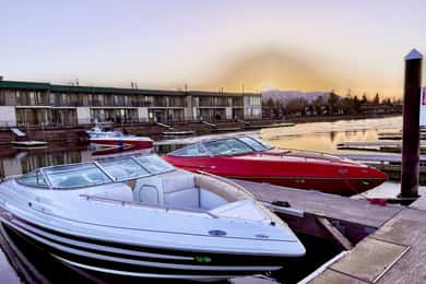 Lake Tahoe: Private Sightseeing Cruise on Lake Tahoe 4 hours