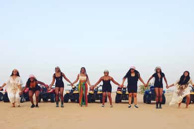 Desde Dubai: Safari por el desierto, barbacoa, quad, shisha y bebidas