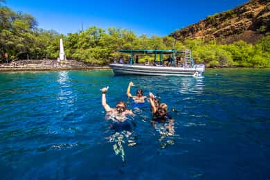 Big Island: Kona Half-Day Boat Tour with Snorkeling & Lunch