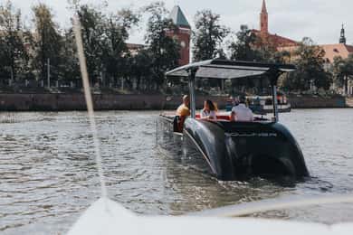 Wroclaw (Breslau): Kryssning med solkatamaran på floden Odra