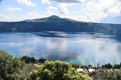 From Rome: Castel Gandolfo and Gardens Day Trip