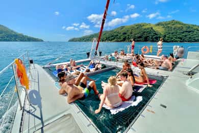 Panama: Taboga Island Catamaran Cruise with Lunch & Open Bar