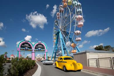 Old Town Ferris Wheel, Attractions, and Dinner