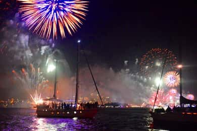 Miami: Crucero para ver los fuegos artificiales del 4 de julio en lancha rápida