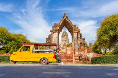 Tour di un giorno ad Ayutthaya: antichi templi lungo la via del commercio e tour in battello