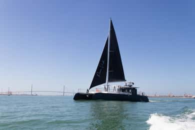 Chiclana de la Fra: Excursión en Catamarán por la Costa de Sancti Petri