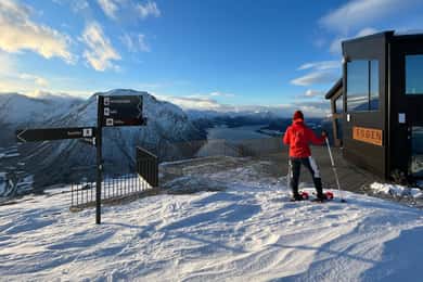 Åndalsnes: Nesaksla-tur med trugeturer og gondolbillett