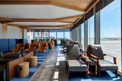 CEB Cebus internationella flygplats: Inträde till Premium Lounge