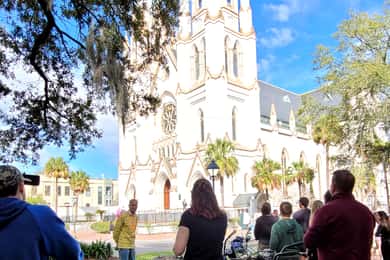 Savannah: Historical Bike Tour with Tour Guide