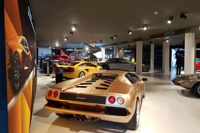 Från Bologna: Privat dagstur till Lamborghini & Ferrari-museerna
