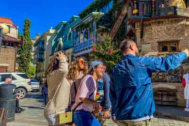 Tbilisi: City Highlights Guided Walking Tour