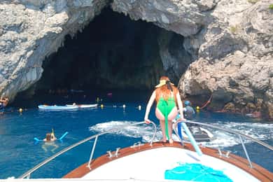 Heldags privat båttur på Amalfikysten fra Positano