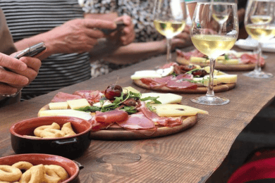Lecce: Guided Tour & Wine Tasting by Bike