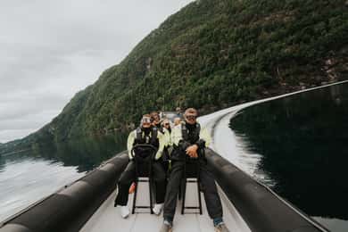 Øystese: Hardangerfjord RIB safari naar de Fyksesund tak