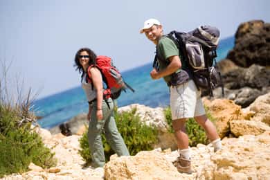 Excursão a pé pela natureza da costa sul com transporte