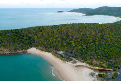 De Yeppoon: Aluguel de Snorkeling na Ilha de Keppel com Almoço