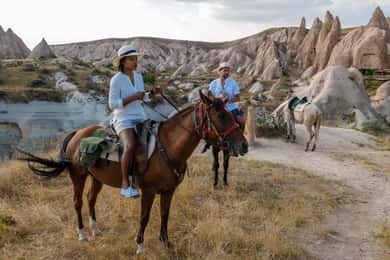 Capadócia: Passeio a cavalo ao pôr do sol
