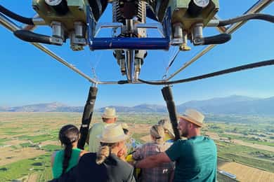 Crete: Hot-Air Balloon Flight with Breakfast and Wine