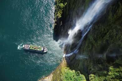 From Te Anau: Milford Sound Cruise and Coach Day Trip