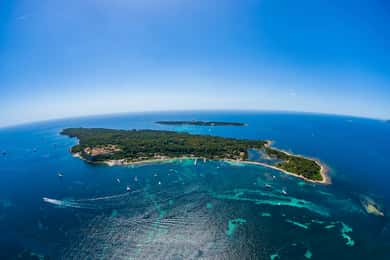 Van Mandelieu: St. Marguerite Island heen en terug met de veerboot