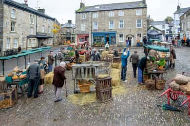 Yorkshire: All Creatures Great and Small Mini-Coach Tour