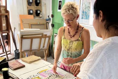 Antibes: make your art souvenir with a Local Artist