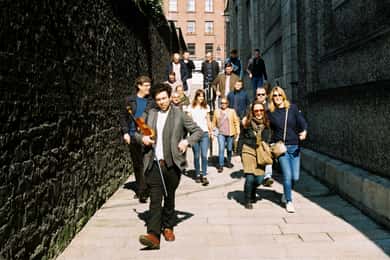 Dublín: tour a pie de música irlandesa con actuación en directo