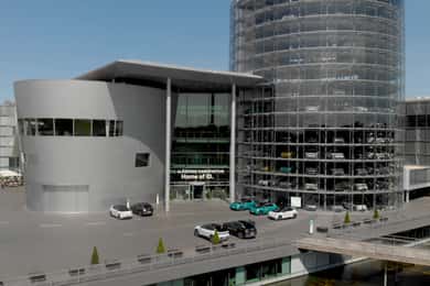Visita a la Fábrica Transparente de VW