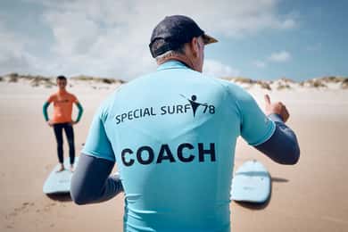 Family/children surf lesson