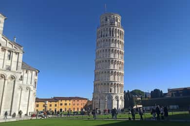 From Florence: Pisa/Chianti Half Day Tour with Wine Tasting
