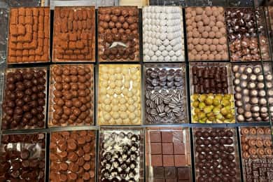 Basel: Cheese, Chocolate and Pastry Food Tour
