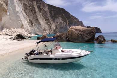 Zakynthos: Turtle Island and Caves Private Boat Trip