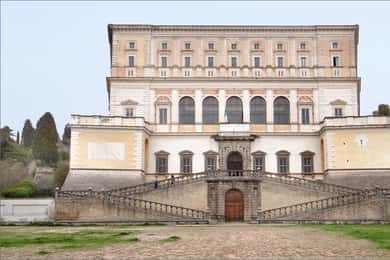 Caprarola: Private Villa Farnese Guided Tour with Entry