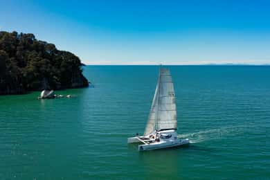 Abel Tasman National Park: Sailing and Self-Guided Walk