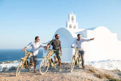Tour particular de E-Bike de madeira em Santorini com almoço ou jantar