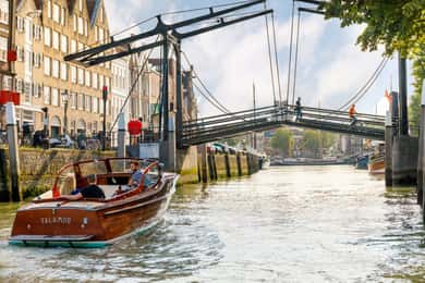 Dordrecht: Stadsvandring med båtresa