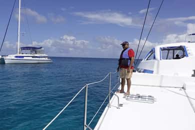 From Mahé: Praslin & La Digue Island-Hopping Tour with Lunch
