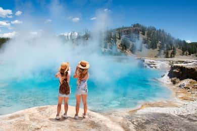 Yellowstone: excursão de um dia a Old Faithful, cachoeiras e vida selvagem