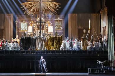 A baritone as a friend: Milan Scala Theatre from inside