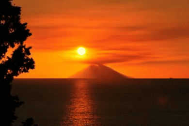 Tropea: Sunset Costa degli Dei Boat Tour with Swimming