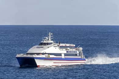 From Marmaris: Roundtrip Ferry to Rhodes with Hotel Transfer