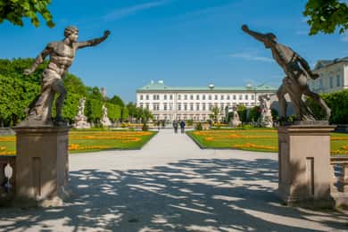 Salzburg: Private City and Surroundings Guided Bike Tour