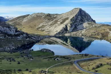 Cangas de Onís: Geführte Tour zu den Seen von Covadonga