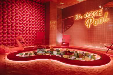 Holiday World Themed Karaoke Room Rental
