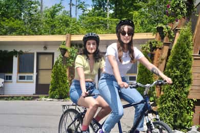 Quebec City - Tandem Bike Rental on Ile d'Orléans