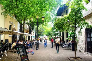 Santo Domingo: City Highlights Guided Tour with Lunch