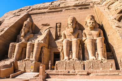 From Aswan: Abu Simbel Day Tour with Private Guide and Car
