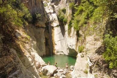 De Atenas: Canyoning no desfiladeiro de Manikia