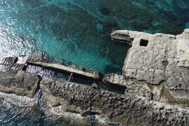 Tropea: Scoglio delle Sirene Snorkeling Cruise with Aperitif